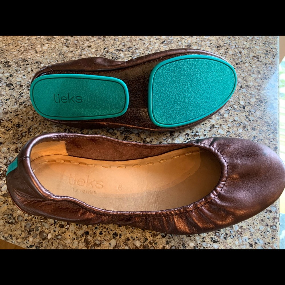 Two flat need something with more of a heel.